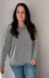 Black and White Ribbed Top